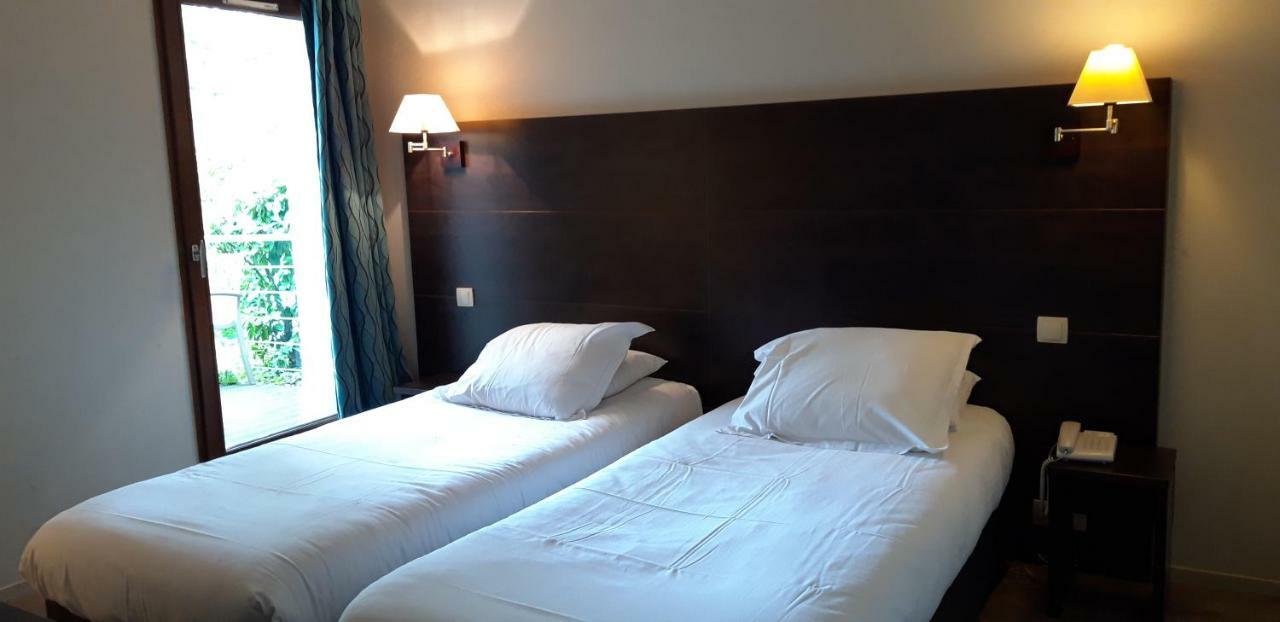 Hotel Alicia Auray Le Bono ภายนอก รูปภาพ