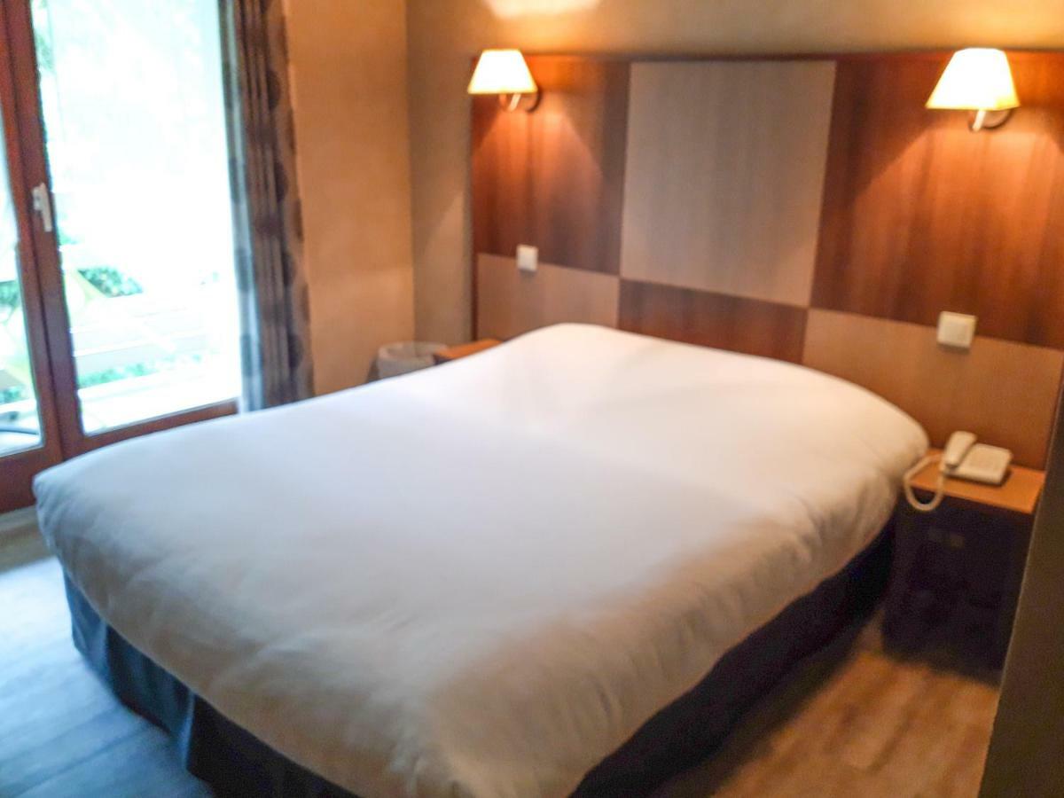 Hotel Alicia Auray Le Bono ภายนอก รูปภาพ