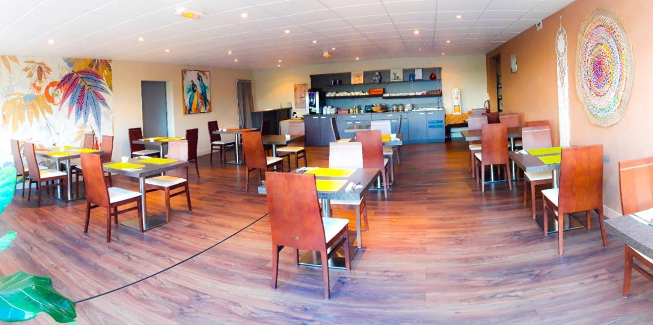 Hotel Alicia Auray Le Bono ภายนอก รูปภาพ
